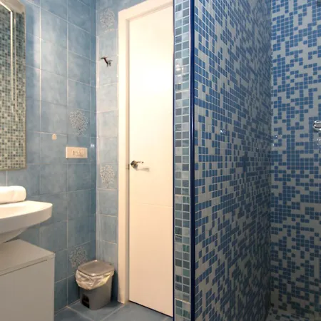 Βίλα 2 Hab Cerca Piscina Toboganes. Wifi Gratis Denia