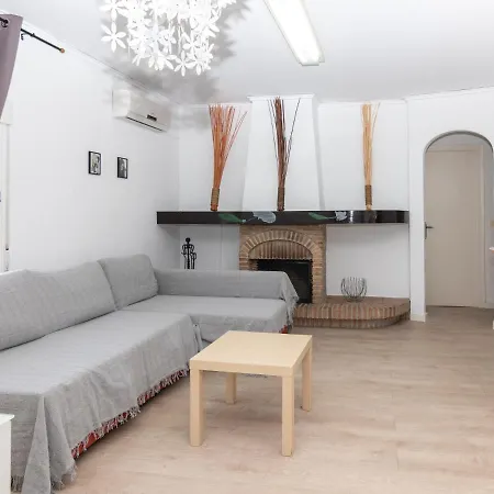 Βίλα 2 Hab Cerca Piscina Toboganes. Wifi Gratis *