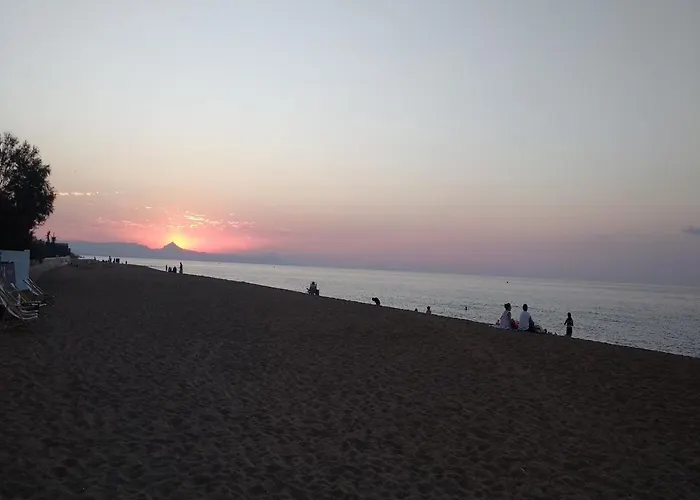 2 Hab Cerca Piscina Toboganes. Wifi Gratis * Denia